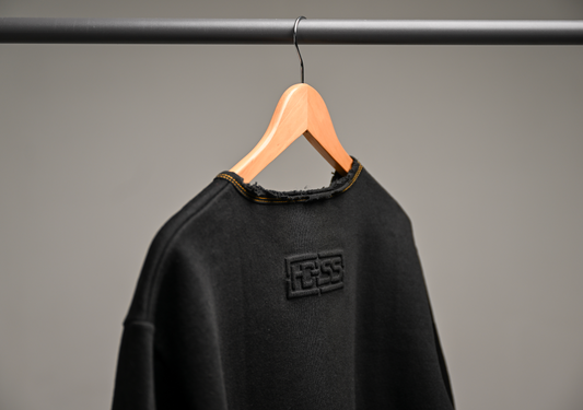SHRTSLV - Black w/Gold